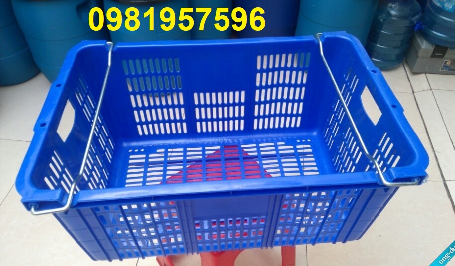 Sọt nhựa nguyên sinh có quai sắt kích thước 715 x 470 x 330 mm, hàng loại 1